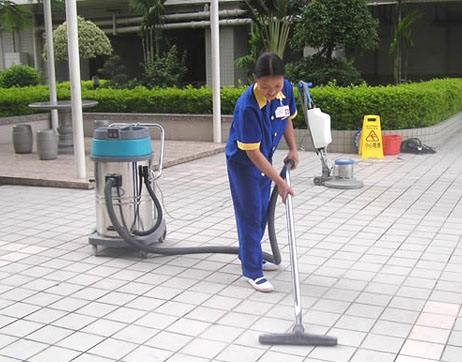 工業(yè)園區(qū)保潔托管服務